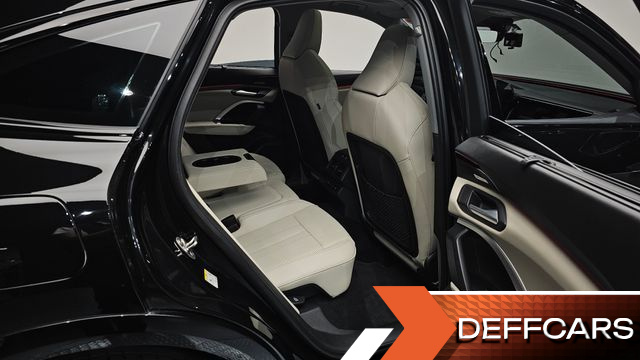 Audi Q5 45 TFSI Quattro Sportback S Line купить на сайте DeffCars
