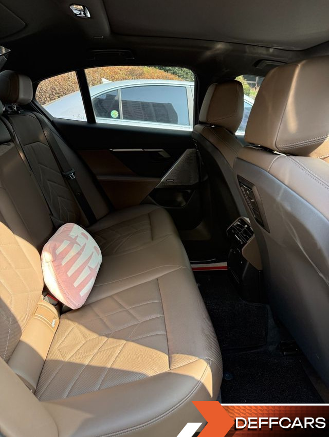 BMW 5-SERIES 520i M Sport купить на сайте DeffCars