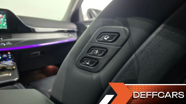 Hyundai GRANDEUR 3.3 Calligraphy купить на сайте DeffCars