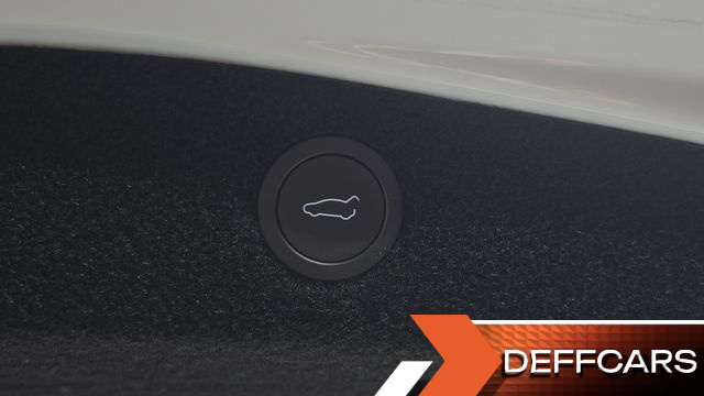 Tesla MODEL 3 RWD купить на сайте DeffCars