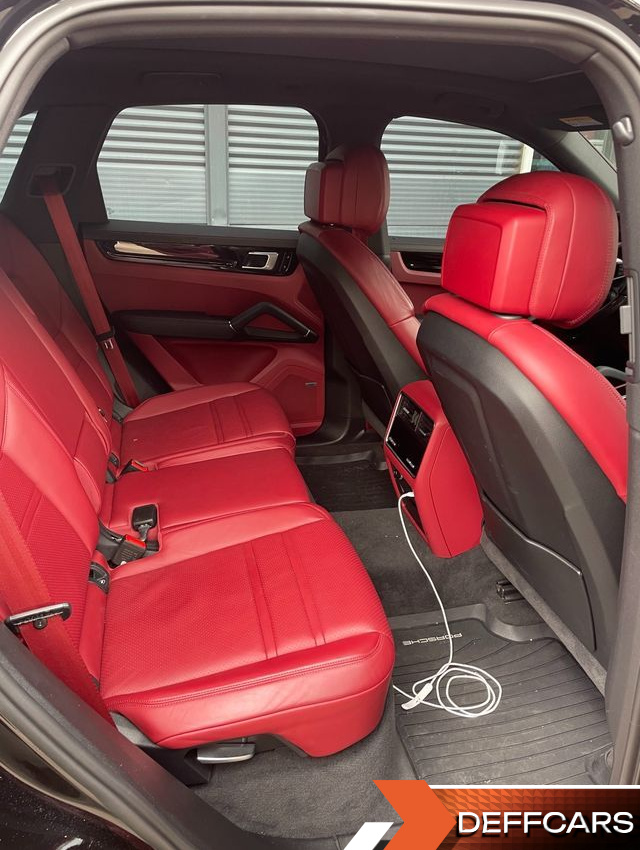 Porsche CAYENNE 3.0 купить на сайте DeffCars