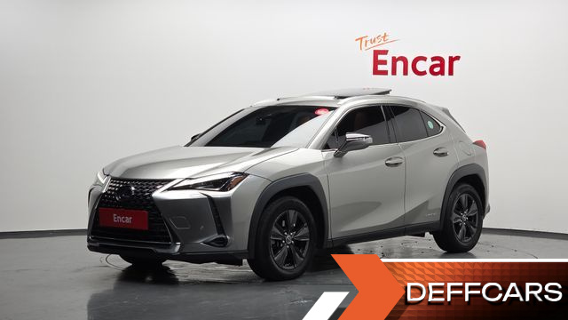 Lexus UX 2.0 2WD купить на сайте DeffCars