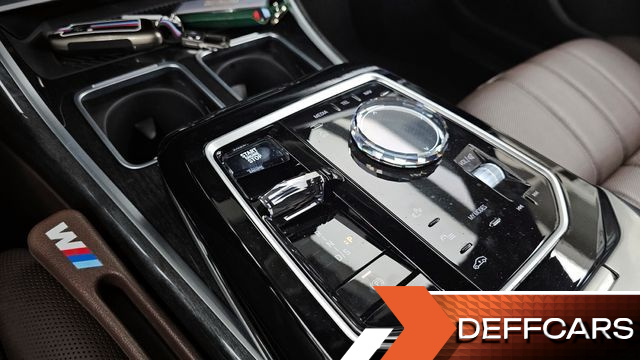 BMW 7-SERIES 740i sDrive M Sport купить на сайте DeffCars