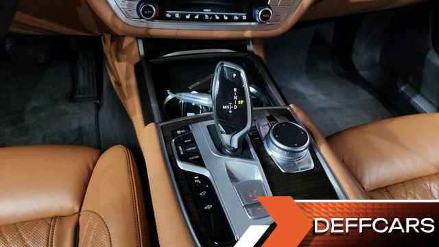 BMW 7-SERIES 730d xDrive Design Pure Excellence купить на сайте DeffCars