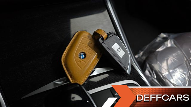 BMW 3-SERIES 320i Luxury купить на сайте DeffCars