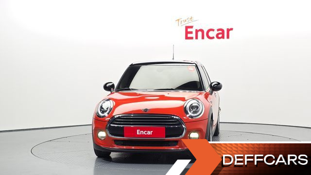 Mini COOPER 5Door Standard 3rd купить на сайте DeffCars