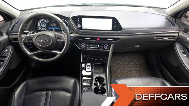 Hyundai SONATA 2.0 Premium Millennial купить на сайте DeffCars
