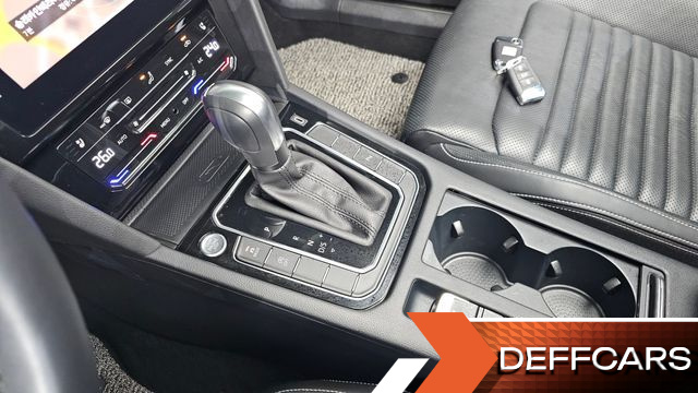 Volkswagen PASSAT 2.0 TDI Prestige купить на сайте DeffCars