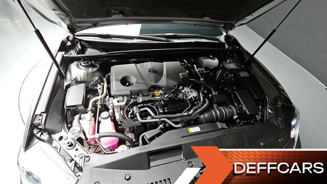 Toyota CAMRY 2.5 LE Hybrid купить на сайте DeffCars