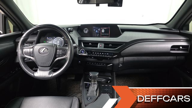 Lexus UX 2.0 2WD купить на сайте DeffCars