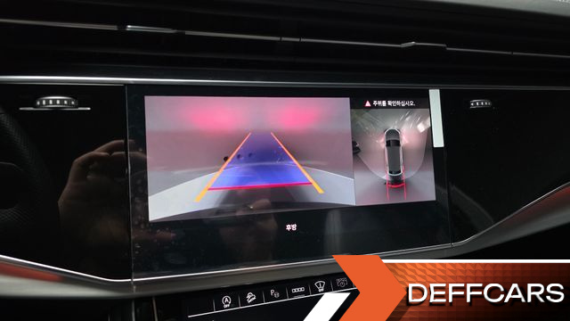 Audi Q8 55 TFSI Quattro Premium купить на сайте DeffCars