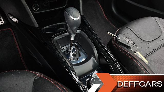 Peugeot 2008 1.5 BlueHDi GT Line купить на сайте DeffCars