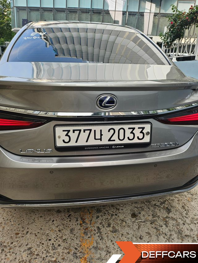 Lexus ES Executive купить на сайте DeffCars