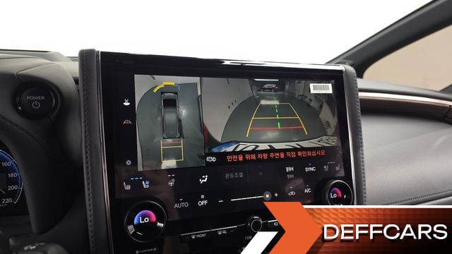 Toyota ALPHARD 2.5 HEV Executive AWD купить на сайте DeffCars