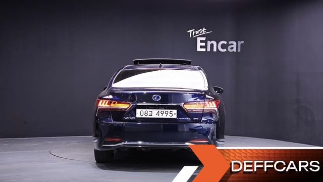 Lexus LS 3.5 Platinum AWD купить на сайте DeffCars