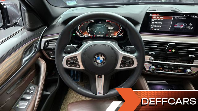 BMW 5-SERIES 520i M Sport купить на сайте DeffCars