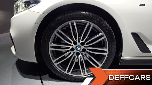 BMW 5-SERIES 530i xDrive M Sport Package Plus купить на сайте DeffCars