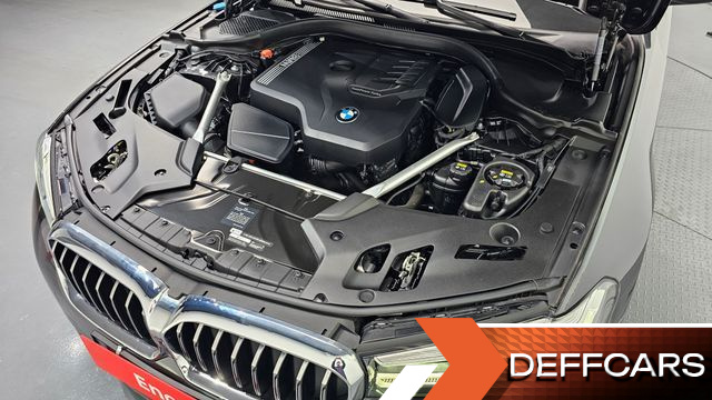 BMW 5-SERIES 520i Luxury купить на сайте DeffCars