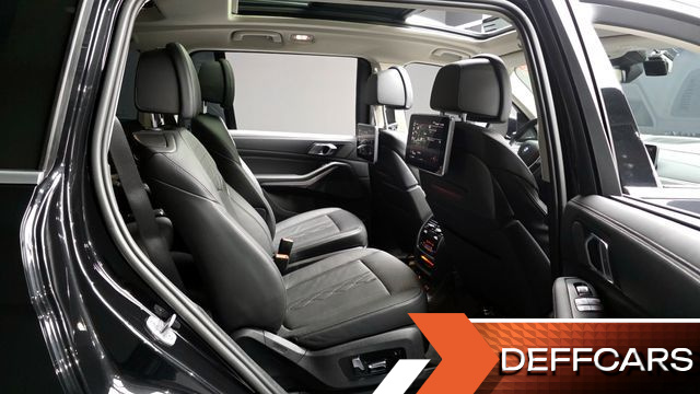 BMW X7 xDrive 40i Design Pure Excellence 6-Seater купить на сайте DeffCars