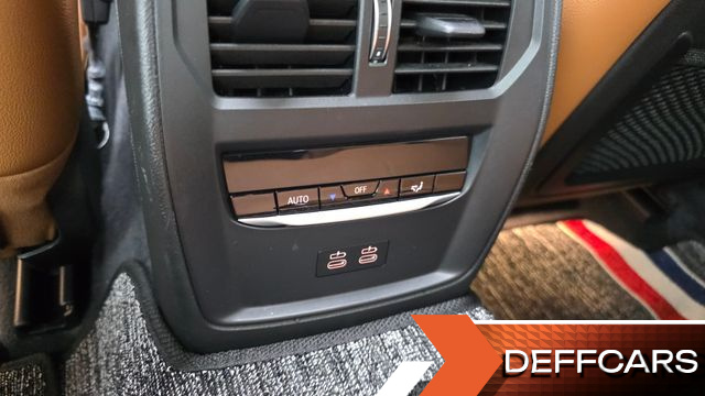 BMW 3-SERIES 320i M Sport купить на сайте DeffCars