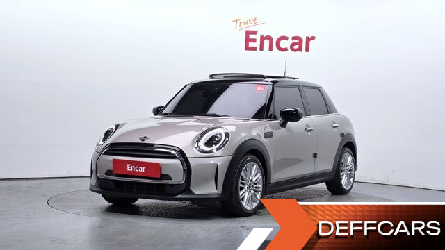 Mini COOPER 5-Door Classic Plus 3rd купить на сайте DeffCars