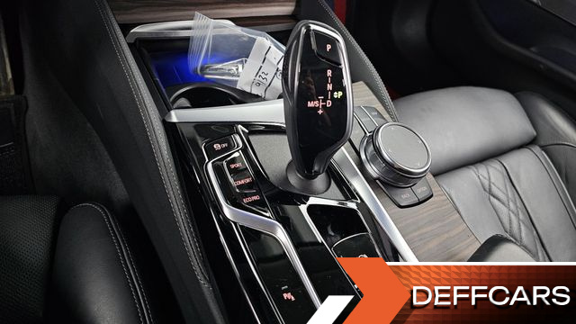 BMW 5-SERIES 530i xDrive Luxury купить на сайте DeffCars