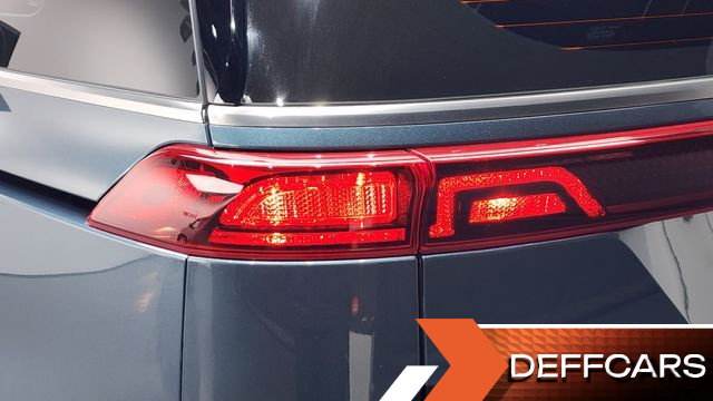 Kia CARNIVAL Gasoline 11-Seater Signature купить на сайте DeffCars