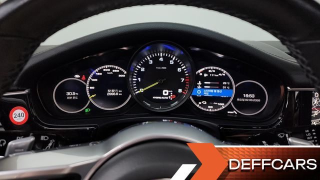 Porsche PANAMERA 2.9 AWD E-Hybrid купить на сайте DeffCars