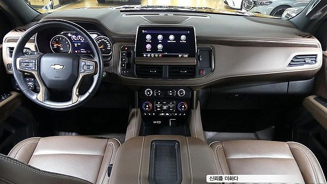 Chevrolet SURBURBAN 6.2 купить на сайте DeffCars