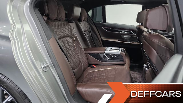 BMW 7-SERIES 730d xDrive M Sport купить на сайте DeffCars