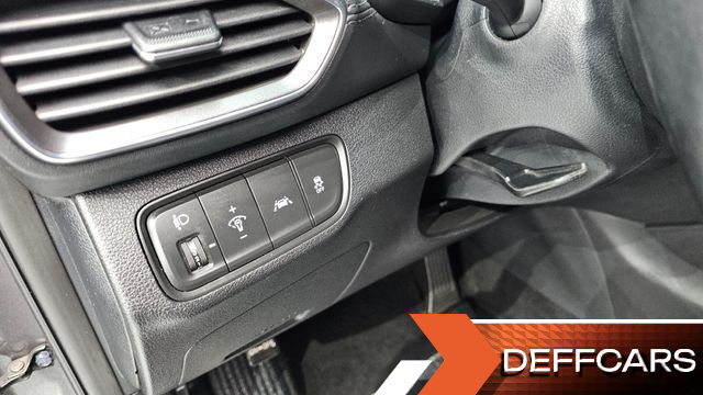 Hyundai SANTAFE Diesel 2.0 2WD Premium купить на сайте DeffCars