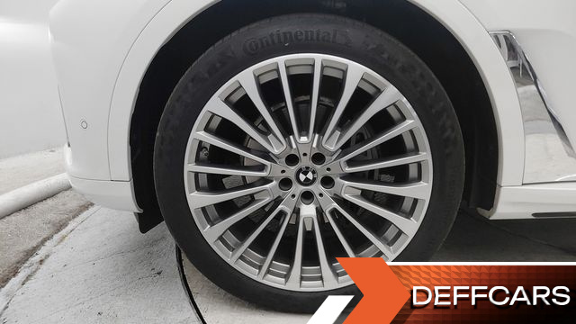 BMW X7 xDrive 40i Design Pure Excellence 6-Seater купить на сайте DeffCars