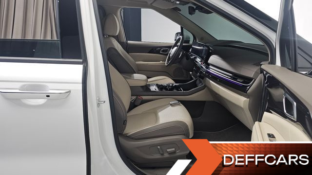 Kia CARNIVAL Gasoline 7-Seater Hi Limousine Signature купить на сайте DeffCars
