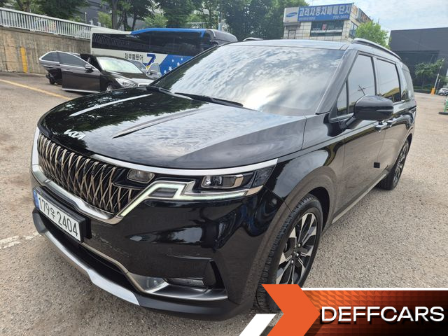 Kia CARNIVAL Gasoline 9-Seater Signature купить на сайте DeffCars