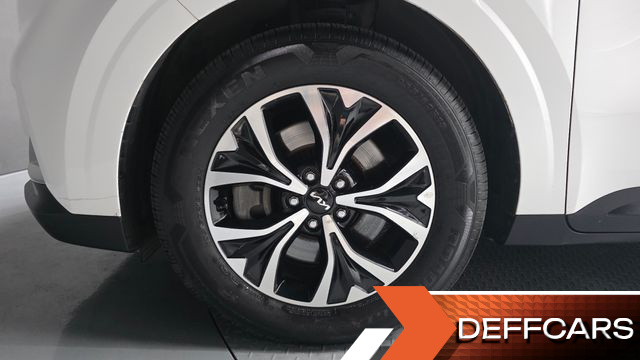 Kia CARNIVAL Gasoline 9-Seater Prestige купить на сайте DeffCars