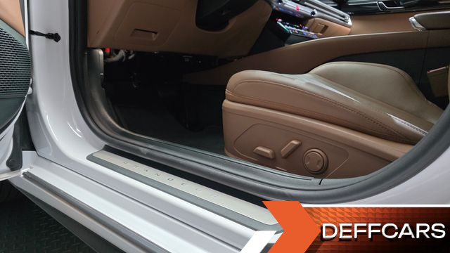 Hyundai GRANDEUR Premium купить на сайте DeffCars