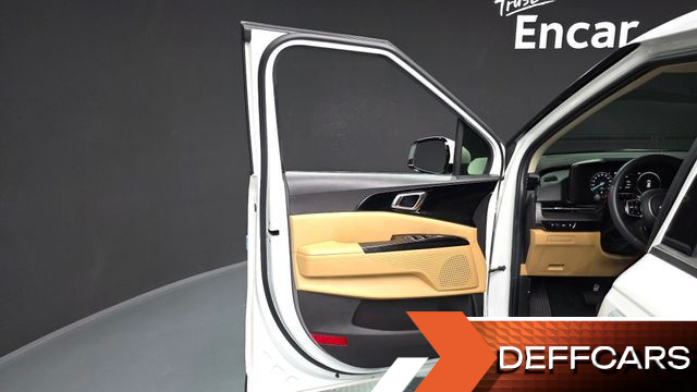 Kia CARNIVAL Gasoline 7-Seater Noblesse купить на сайте DeffCars