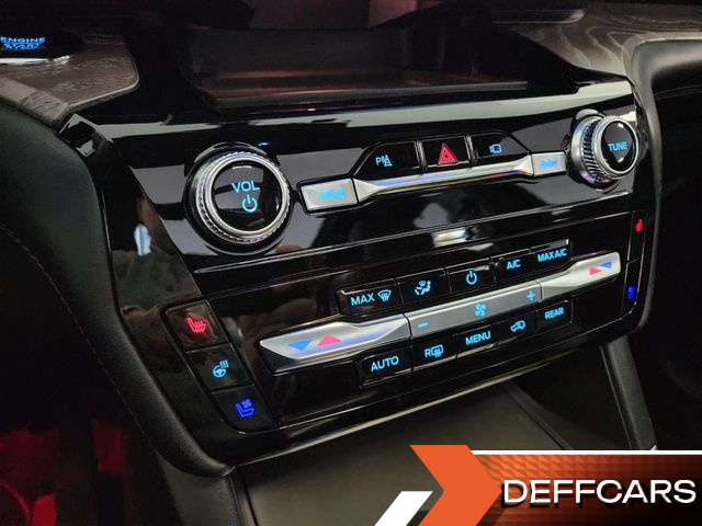 Ford EXPLORER 3.0 Platinum 4WD купить на сайте DeffCars