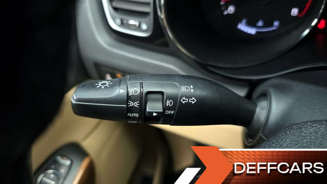 Kia CARNIVAL Gasoline 7-seater Hi-Limousine President купить на сайте DeffCars