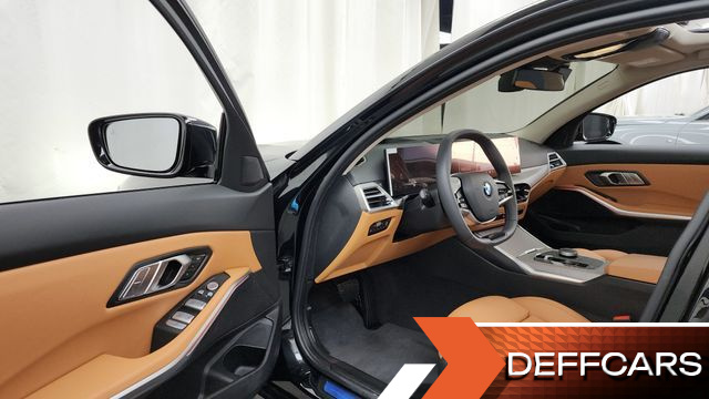 BMW 3-SERIES 320i купить на сайте DeffCars