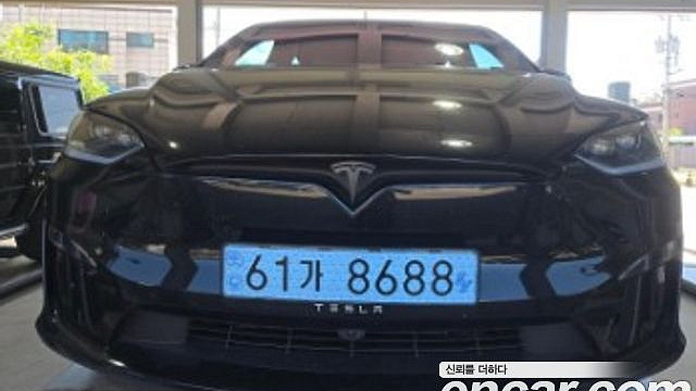 Tesla MODEL X Plaid купить на сайте DeffCars