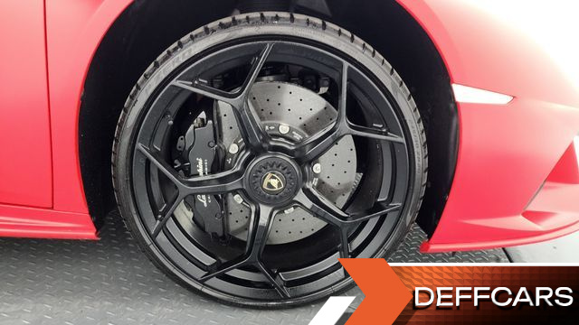 Lamborghini HURACAN LP640-4 EVO Spyder купить на сайте DeffCars