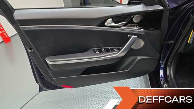 Kia STINGER 2.0 Turbo 2WD Platinum купить на сайте DeffCars