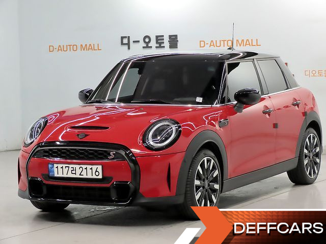 Mini COOPER 5Door Classic Third Generation купить на сайте DeffCars