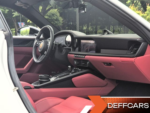 Porsche 911 Carrera GTS купить на сайте DeffCars