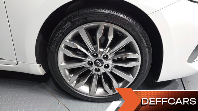 Kia K7 3.0 GDI Signature купить на сайте DeffCars