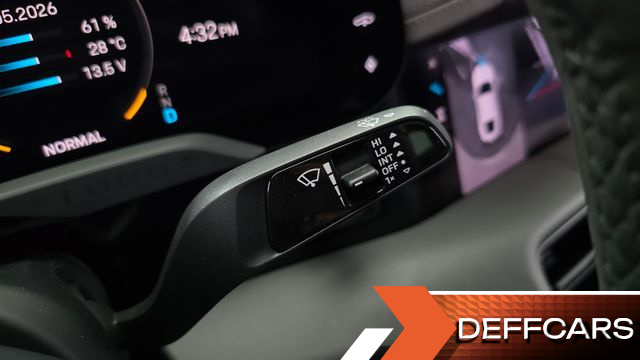 Porsche TAYCAN 4S купить на сайте DeffCars