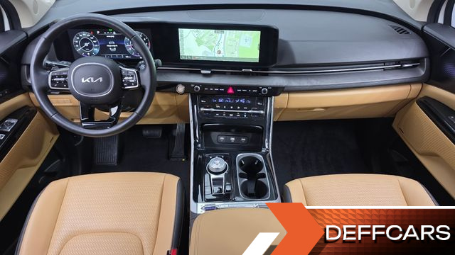 Kia CARNIVAL Gasoline 9-Seater Signature купить на сайте DeffCars