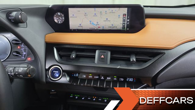 Lexus UX 2.0 AWD купить на сайте DeffCars