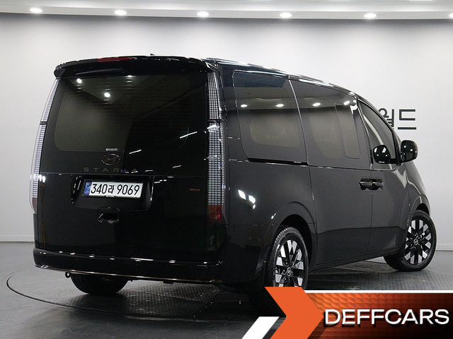 Hyundai STARIA 4WD Lounge 7-Seater Inspiration купить на сайте DeffCars